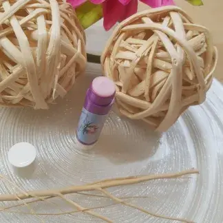 Pflegelippenstift